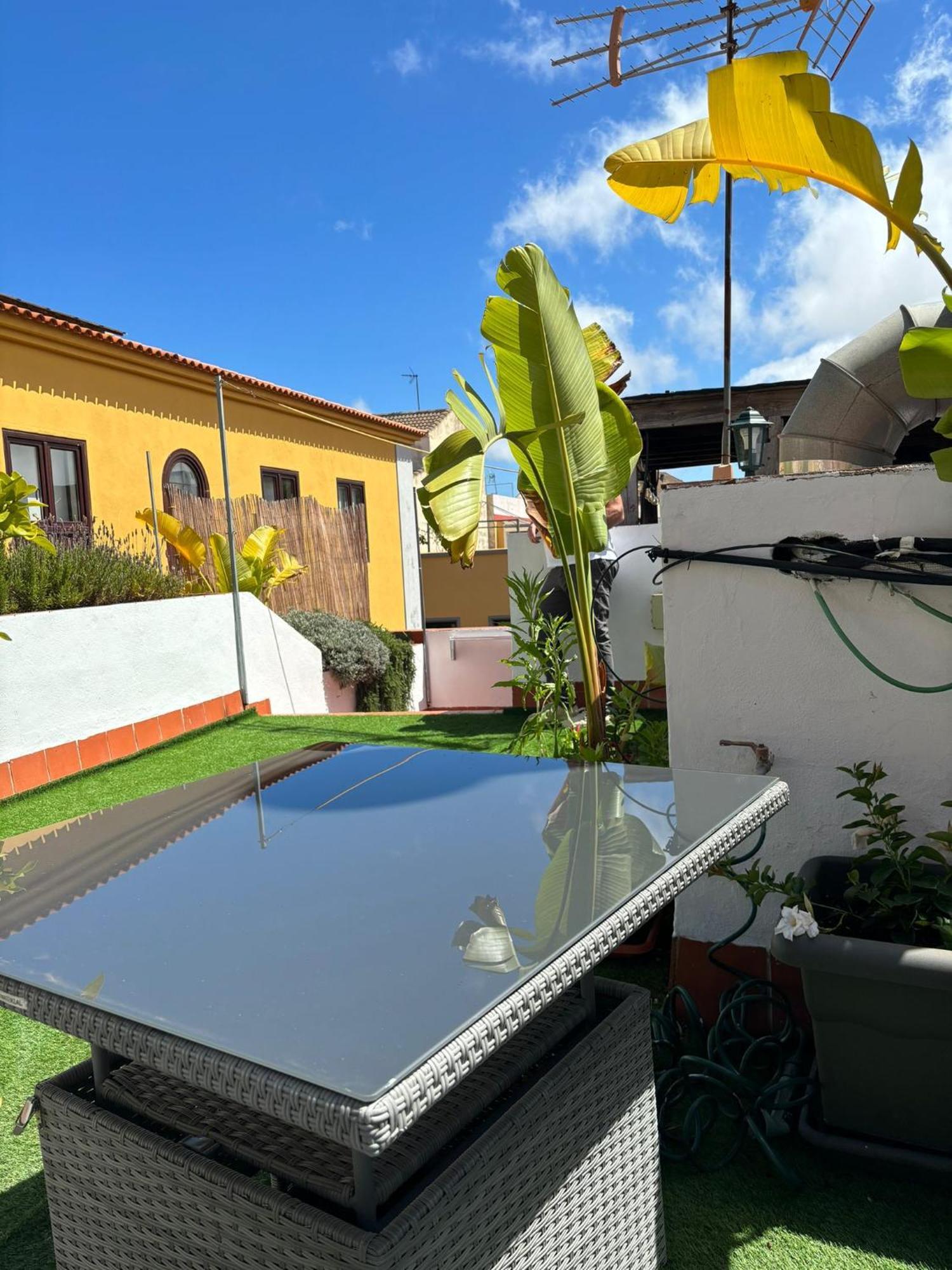 Agradable Casa Con Terraza Leilighet La Laguna  Eksteriør bilde